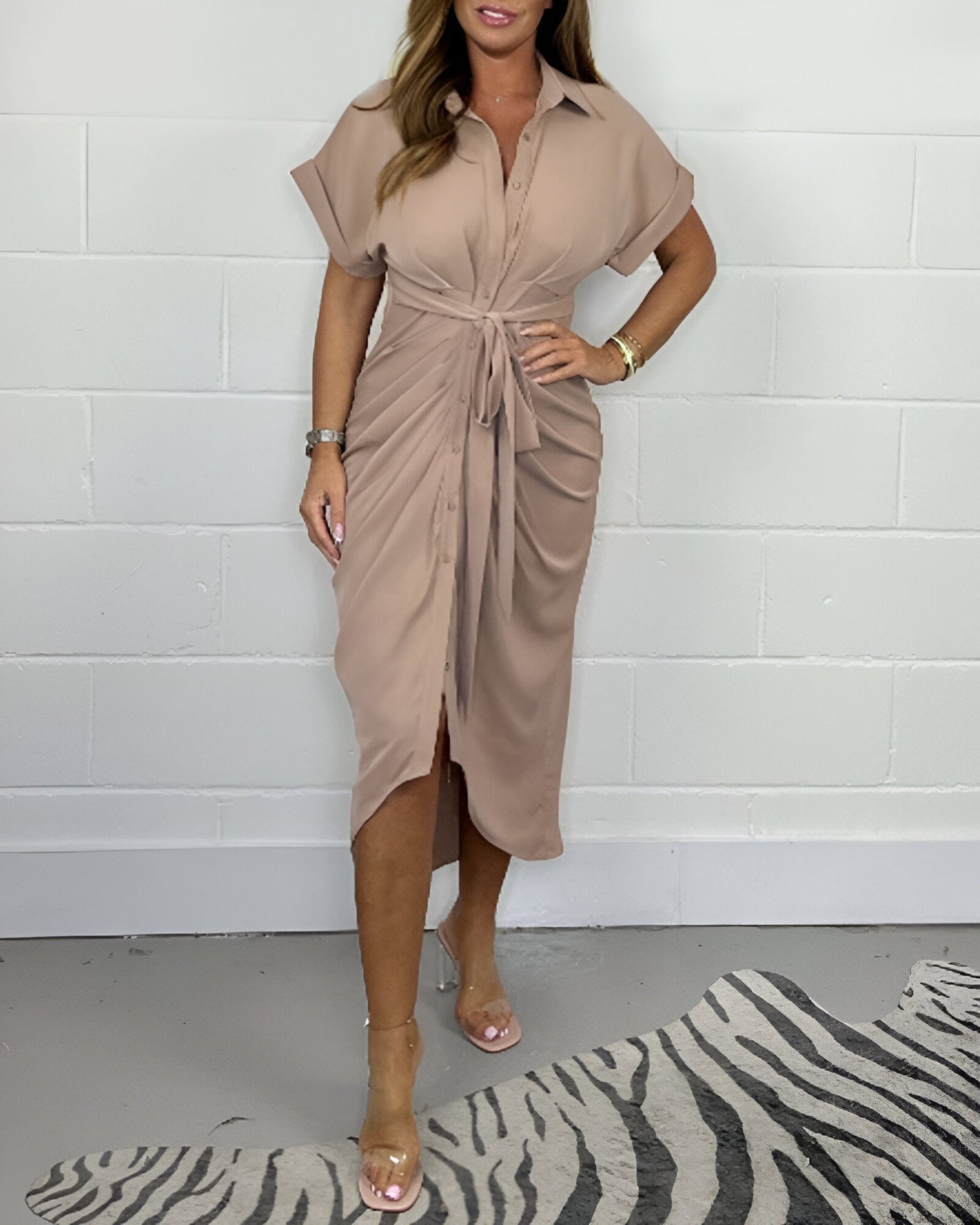 Eora™ | Pleated Midi Dress