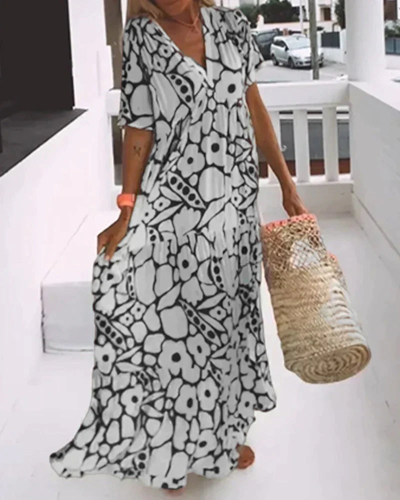 Christina™ – Light and Flowing Summer Dress