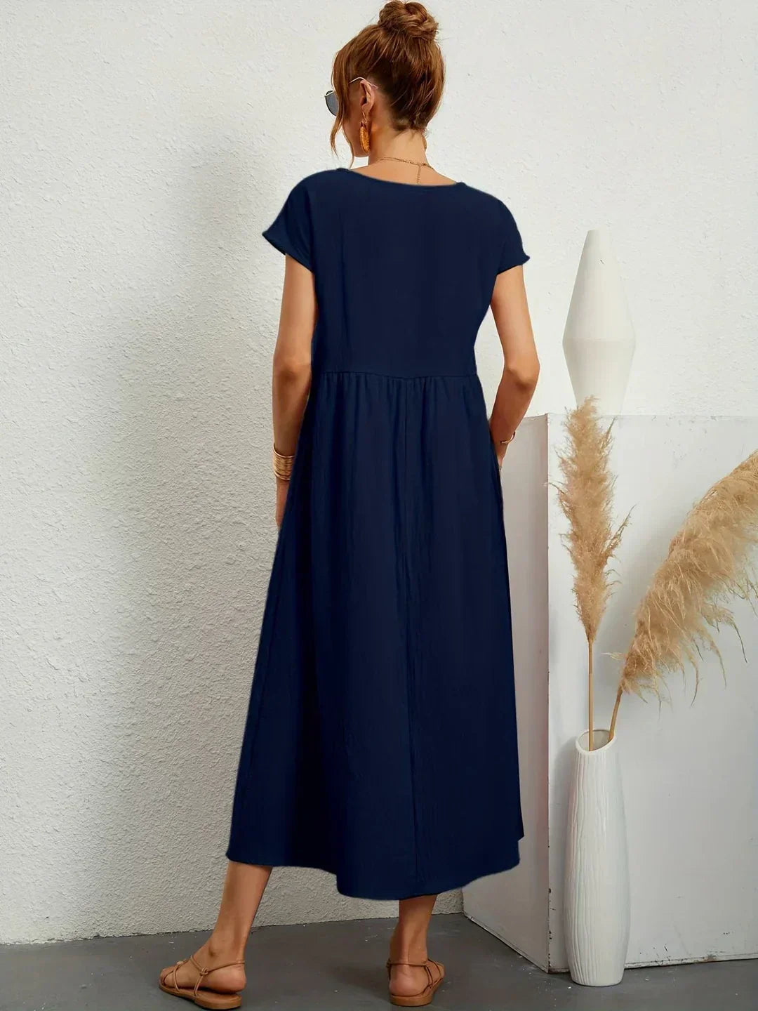 Lightweight Dress – With Practical Pockets