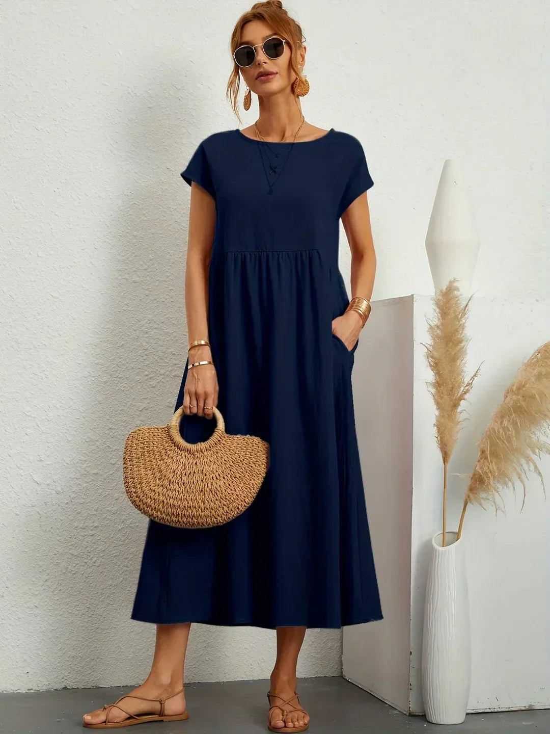 Lightweight Dress – With Practical Pockets