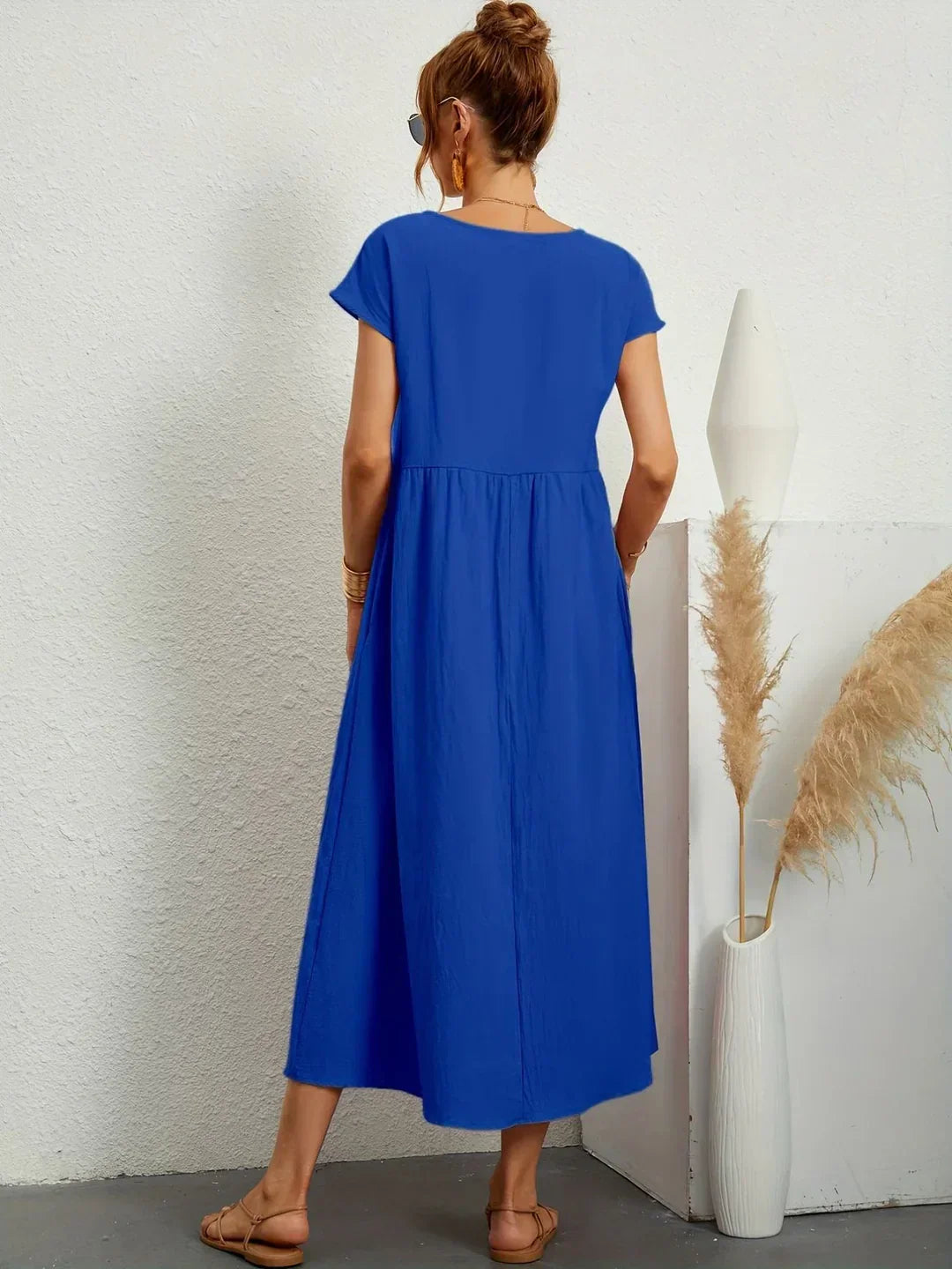 Lightweight Dress – With Practical Pockets