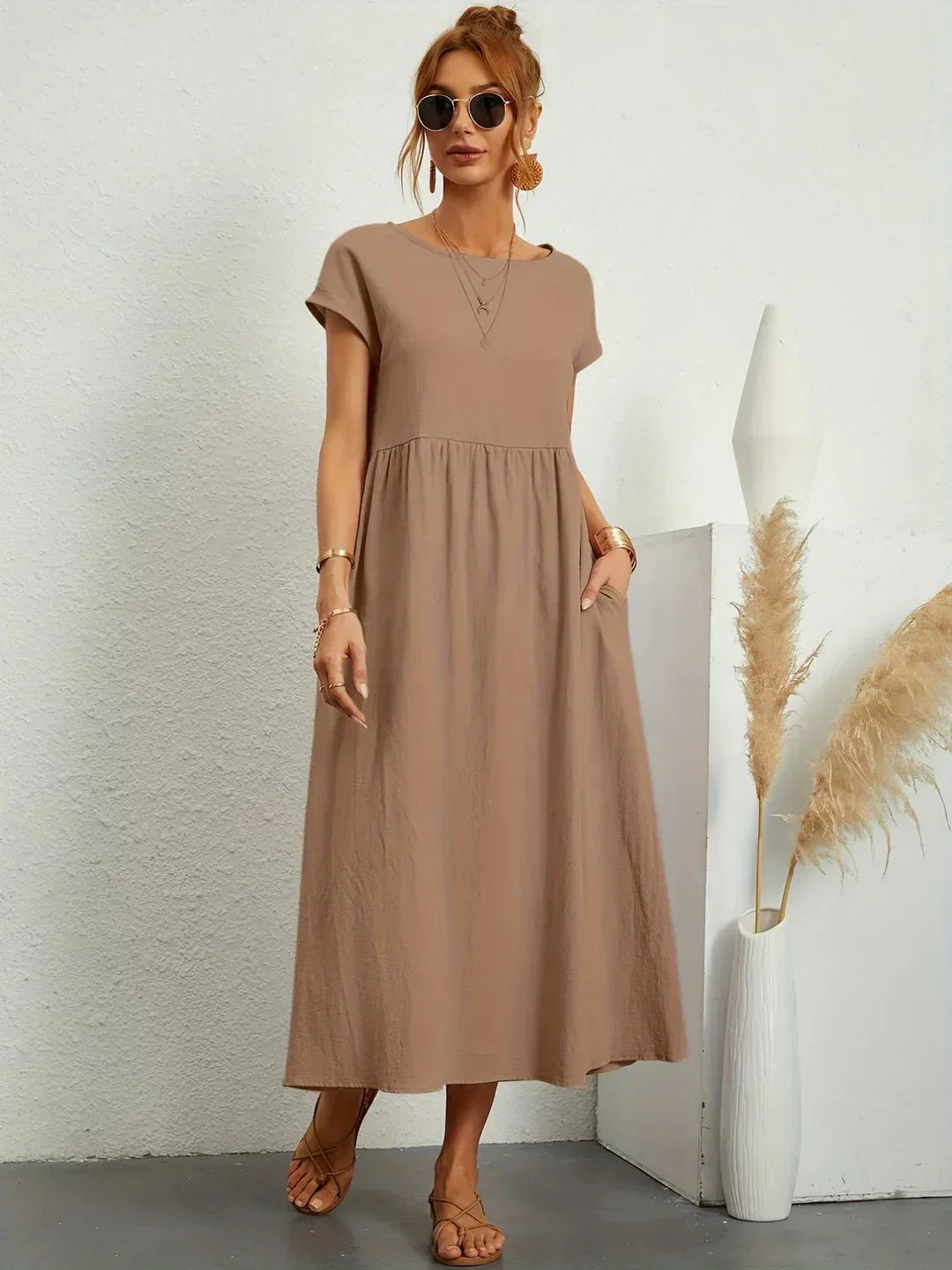 Lightweight Dress – With Practical Pockets