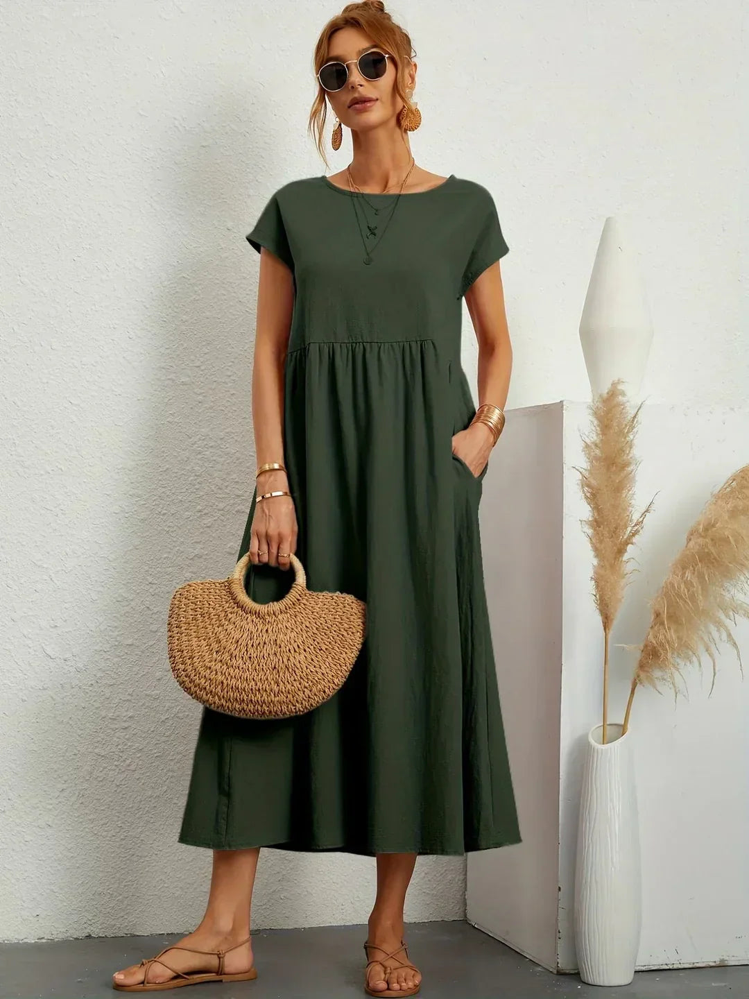 Lightweight Dress – With Practical Pockets