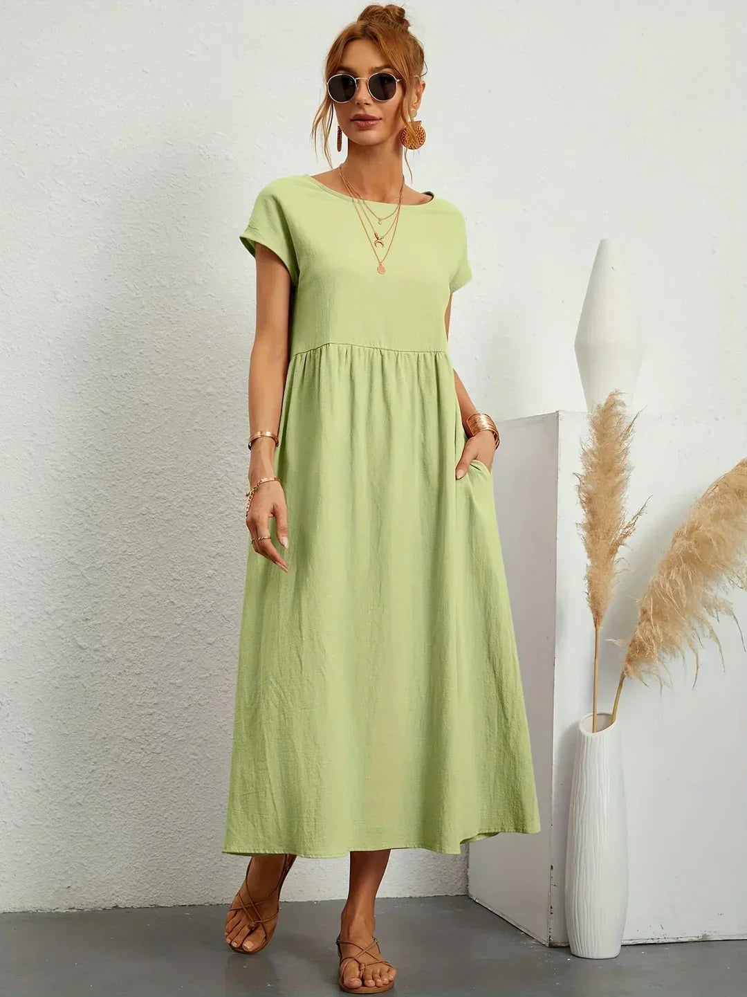 Lightweight Dress – With Practical Pockets