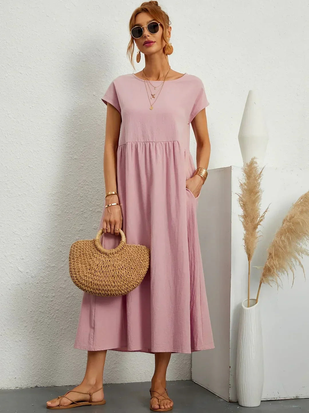 Lightweight Dress – With Practical Pockets