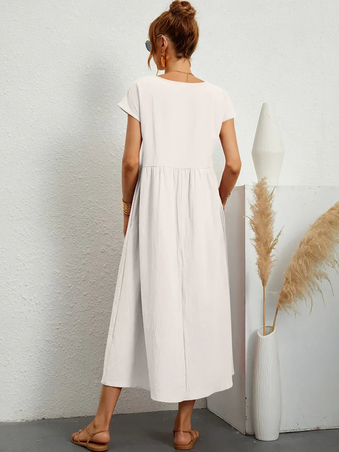 Lightweight Dress – With Practical Pockets