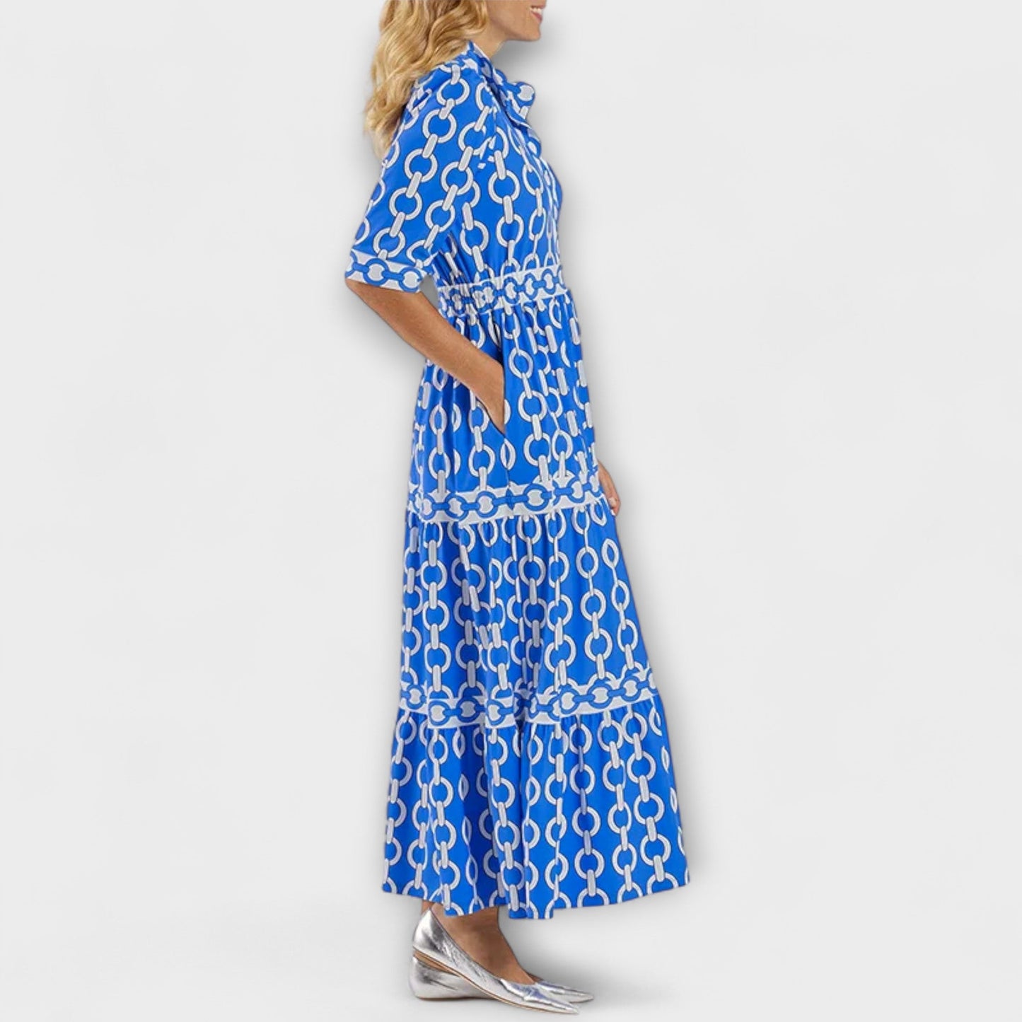 EVONNA | Flowy Midi Dress with Elegant Collar