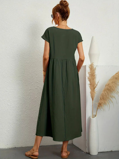 Lightweight Dress – With Practical Pockets