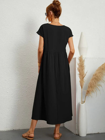 Lightweight Dress – With Practical Pockets