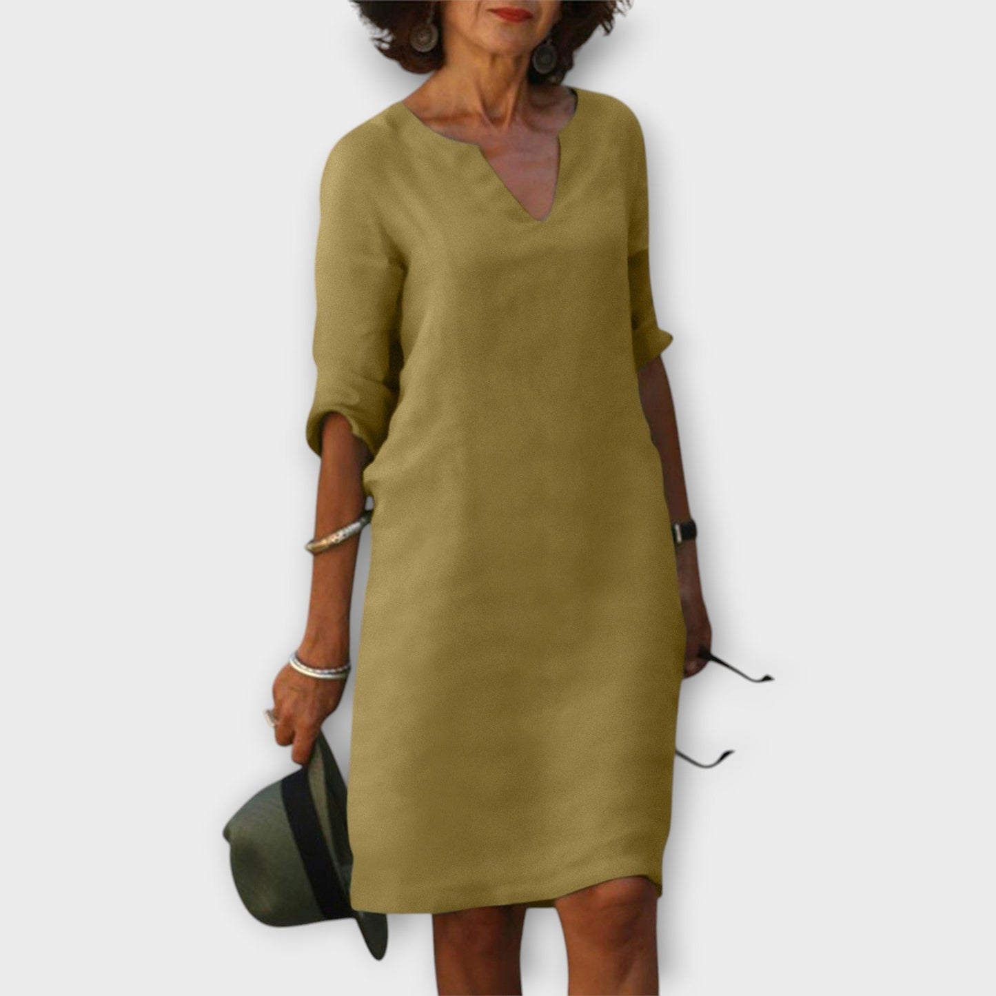 Dalia - Sophisticated Midi Dress