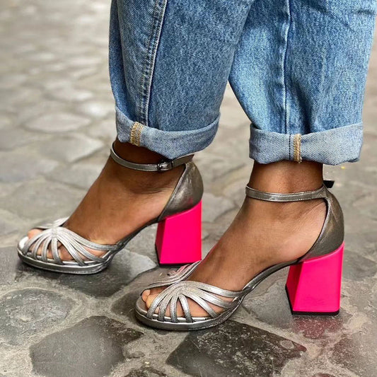 Naelle™ | Glossy Sandals with Block Heel and Elegant Buckle